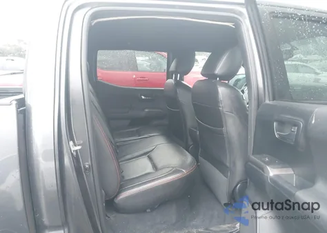 2017 Toyota Tacoma Trd Sport z USA, uszkodzony, nr VIN 3TMAZ5CN8HM031679